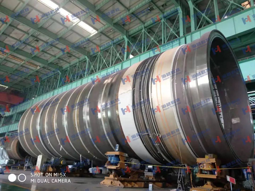 直径8800mm,壁厚288mm,热处理温度620±20℃